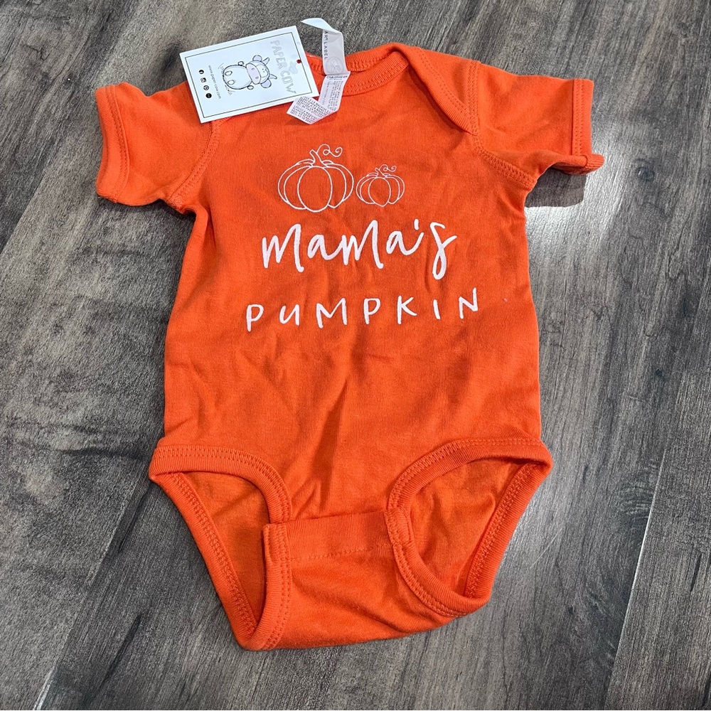 NWT Mamas pumpkin bodysuit - fall Halloween outfit
